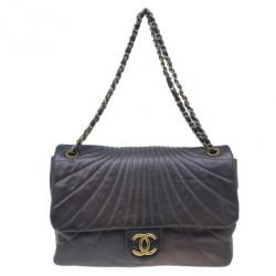 Pre Owned Chanel Metallic Purple Lambskin Maxi Flap Bag