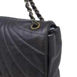 Pre Owned Chanel Metallic Purple Lambskin Maxi Flap Bag