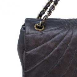 Pre Owned Chanel Metallic Purple Lambskin Maxi Flap Bag