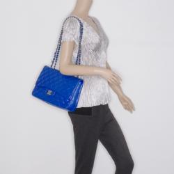Pre Owned Chanel Electric Blue Lambskin Jumbo Flap