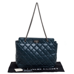 Pre Owned Chanel Dark Green Quilted Aged Leather 2.55 Reissue Grand Shopping Tote