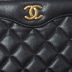 Pre Owned Chanel Black Quilted Caviar Leather In Story Clutch