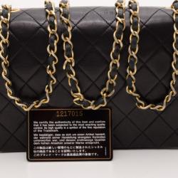 Pre Owned Chanel Vintage Black Lambskin Flap Bag