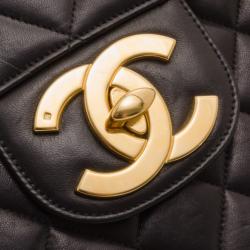 Pre Owned Chanel Vintage Black Lambskin XL Jumbo Flap Bag