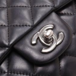 Pre Owned Chanel Black Quilted East West Flap Bag