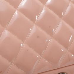 Pre Owned Chanel Light Pink Patent Jumbo Classic Flap