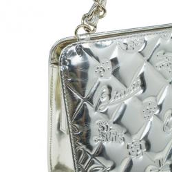 Pre Owned Chanel Metallic Gold Patent Charms Pochette