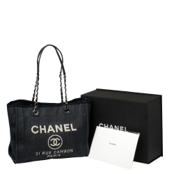 Pre Owned Chanel Navy Blue Denim Medium Deauville Shopper Tote