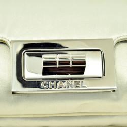 Pre Owned Chanel Evening bag in Duchess Satin and Ruthenium hardware