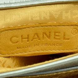 Pre Owned Chanel Evening bag in Duchess Satin and Ruthenium hardware