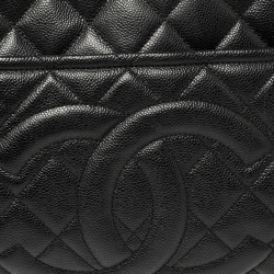 مملوكة مسبقًا Chanel Black Caviar Leather CC Timeless Soft Tote
