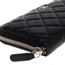 Pre Owned محفظة شانيل سحاب ملتف سي سي جلد كافيار مبطنة سوداء