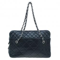 Pre Owned Chanel Black Quilted Leather Large Camera Case Bag