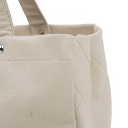 مملوكة مسبقًا Chanel Beige Caviar Leather CC Shopper Tote 