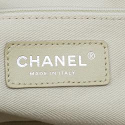 مملوكة مسبقًا Chanel Beige Caviar Leather CC Shopper Tote 