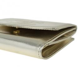 Pre Owned Chanel Gold Leather Compact Wallet