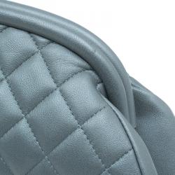 مملوكة مسبقًا Chanel Grey Quilted Leather Timeless Clutch