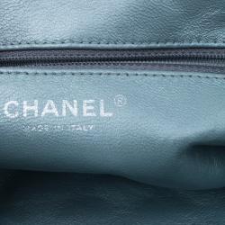 مملوكة مسبقًا Chanel Grey Quilted Leather Timeless Clutch