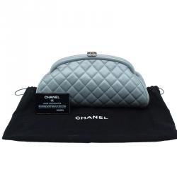 مملوكة مسبقًا Chanel Grey Quilted Leather Timeless Clutch