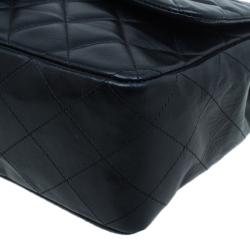 Pre Owned حقيبة يد شانيل جامبو سنغل بغطاء جلد عجل مبطن سوداء 