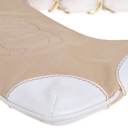 مملوكة مسبقًا Chanel Beige/White Canvas and Leather CC Olsen Bag