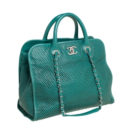 Pre Owned Chanel Green Perforated Leather Up In The Air Tote 