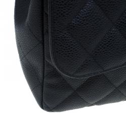 Pre Owned حقيبة يد شانيل جامبو كلاسيك سنجيل بغطاء جلد كافيارمبطن سوداء