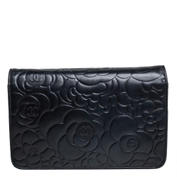 Pre Owned Chanel Black Camellia Leather Wallet On Chain