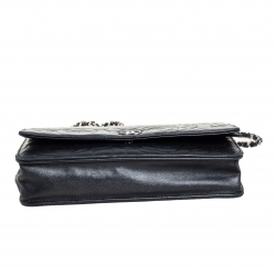 Pre Owned Chanel Black Camellia Leather Wallet On Chain