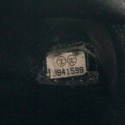 مملوكة مسبقًا Chanel Black Quilted Caviar Leather Jumbo Classic Single Flap Bag