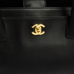 Pre Owned Chanel Black Leather Small Cerf Executive Tote