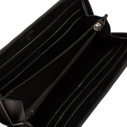 Pre Owned محفظة شانيل تايمليس جلد كافيار أسود بسحاب محيط