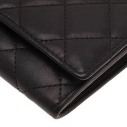 Pre Owned محفظة شانيل كامبون جلد أسود مبطن مضغوطة