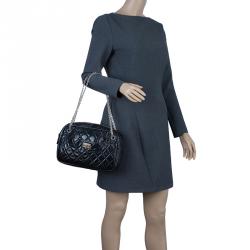 Pre Owned Chanel Black Quilted Crackled Leather Medium Reissue Camera Bag