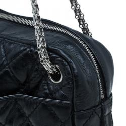 Pre Owned Chanel Black Quilted Crackled Leather Medium Reissue Camera Bag