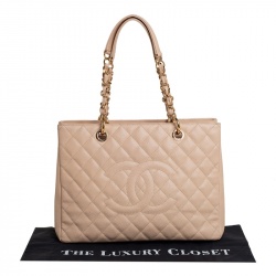 Pre Owned Chanel Cream Quilted Caviar Leather Grand Shopper Tote