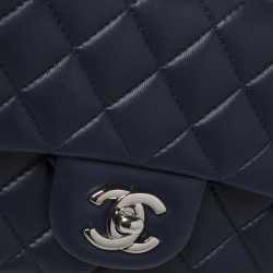 Pre Owned Chanel Navy Blue Quilted Lambskin Leather Mini Square Flap Bag