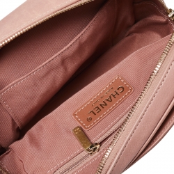 مملوكة مسبقًا Chanel Blush Pink Quilted Leather Small Vanity Case Bag