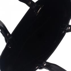 Pre Owned حقيبة شانيل بيتي باريس بياريتز شوبنغ جلد أسود لامع مبطن 