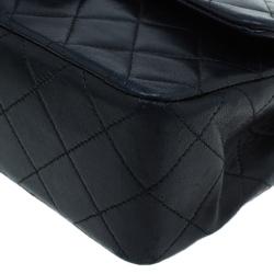 Pre Owned حقيبة شانيل فينتيدج كلاسيك جلد خروف اسود مبطن بقلاب مزدوج