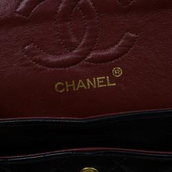 Pre Owned حقيبة شانيل فينتيدج كلاسيك جلد خروف اسود مبطن بقلاب مزدوج