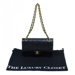 Pre Owned حقيبة شانيل فينتيدج كلاسيك جلد خروف اسود مبطن بقلاب مزدوج