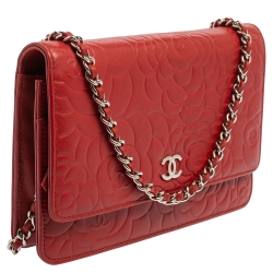 مملوكة مسبقًا Chanel Red Leather Camellia Wallet On Chain