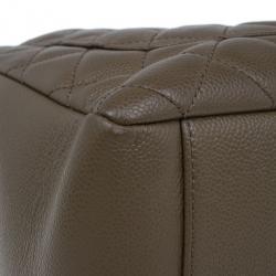 مملوكة مسبقًا حقيبة شانيل جراند شوبر جلد كافيار بيج GST