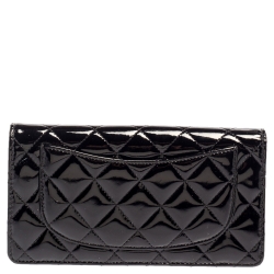 مملوكة مسبقًا Chanel Black Quilted Patent Leather Flap Long Wallet