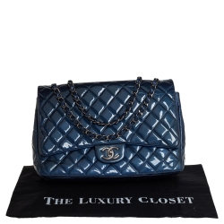 Pre Owned حقيبة شانيل ماكسي كلاسيك جلد أحمر لامع مبطن بقلاب مزدوج