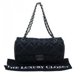 Pre Owned Chanel Black Washed Leather Shoulder Flap Bag