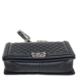 Pre Owned Chanel Black Quilted Leather New Medium Boy Flap Top Handle Bag