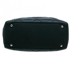 Pre Owned حقيبة شوبنغ شانيل بتيت باريس بيارتز تقسيمات كانفاس مقوى أسود