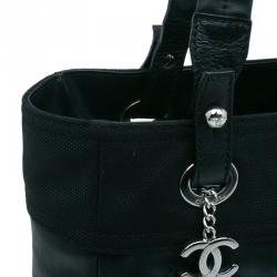 Pre Owned حقيبة شوبنغ شانيل بتيت باريس بيارتز تقسيمات كانفاس مقوى أسود